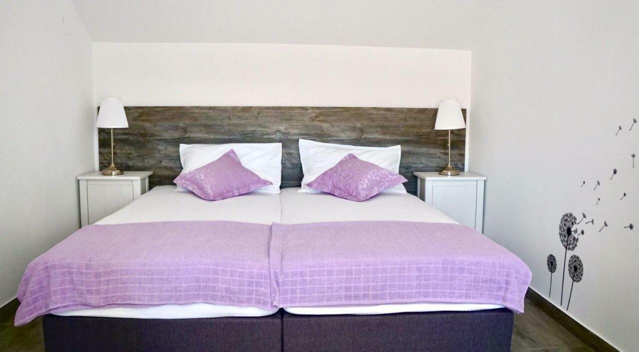 Apartman Zora Trogir Exteriör bild