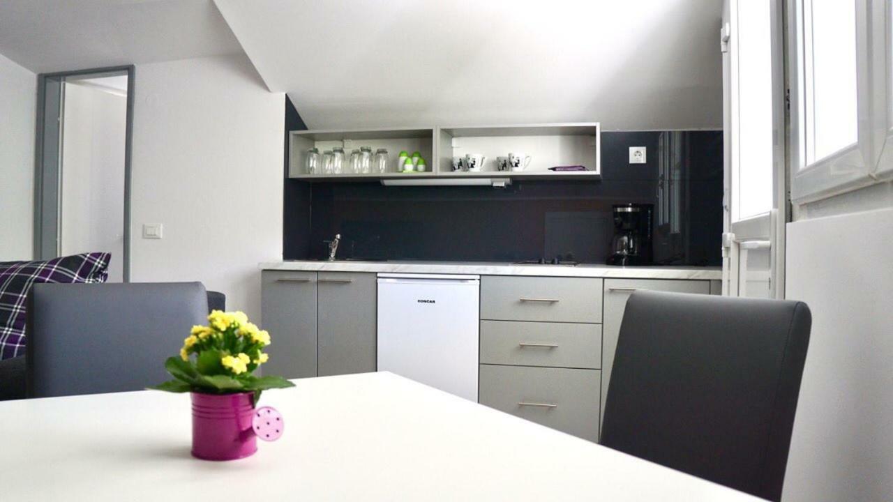 Apartman Zora Trogir Exteriör bild